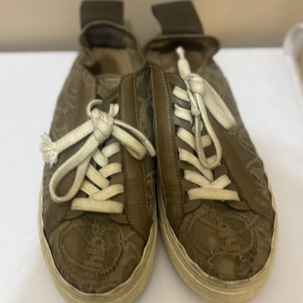 Chloe Brown Lace Sneakers Size 6